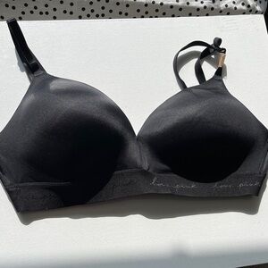 Victoria's Secret Pink Black Smooth Bra